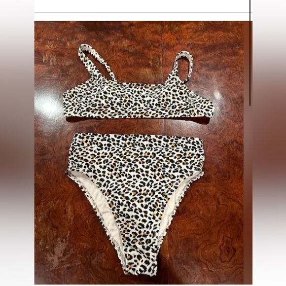 |Cheetah Print Xhilaration Bikini/padded top -med &High-RiseHigh Cut Bottom-sm - Picture 14 of 14
